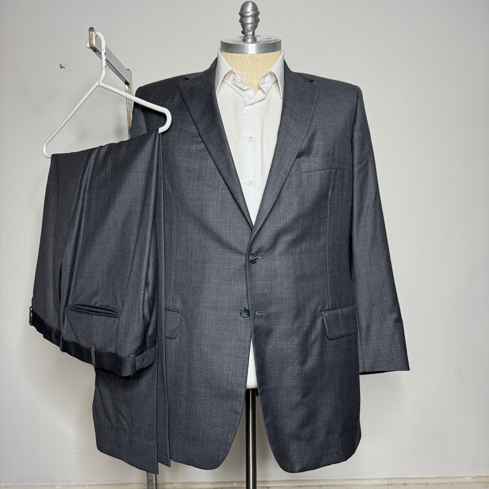 Tom James Mens Charcoal Gray Wool Blend Suit 2 Button 44L 38W